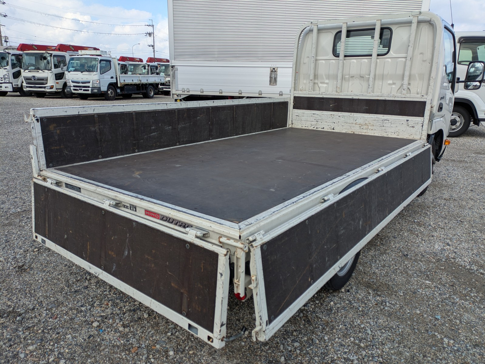 日野 デュトロ TPG-XZC605M(2WD)の写真15