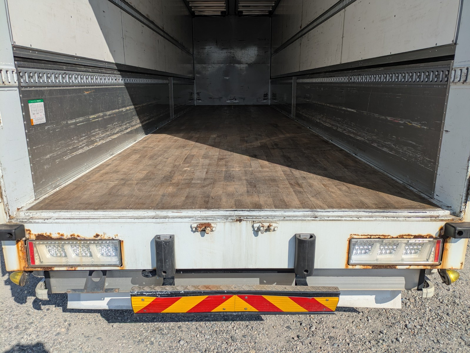 ＵＤ クオン 2PG-CG5CA(8x4)の写真13