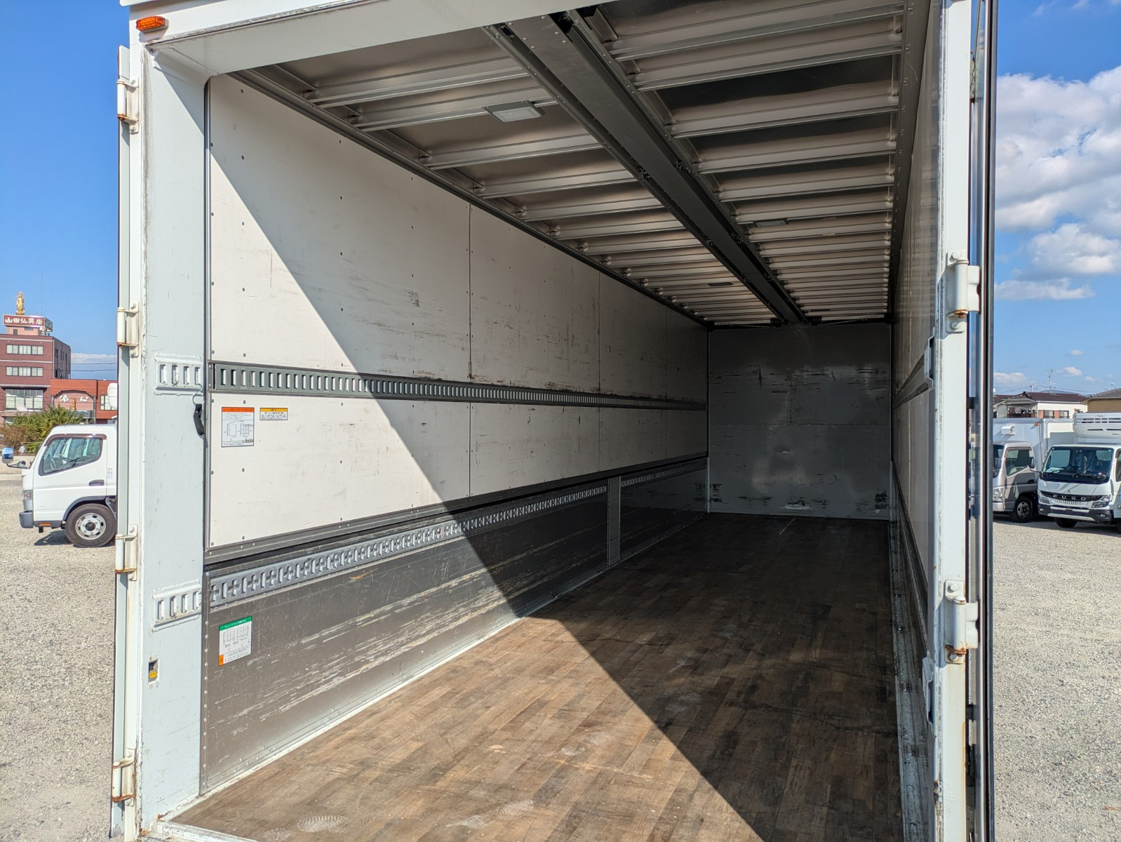 ＵＤ クオン 2PG-CG5CA(8x4)の写真18