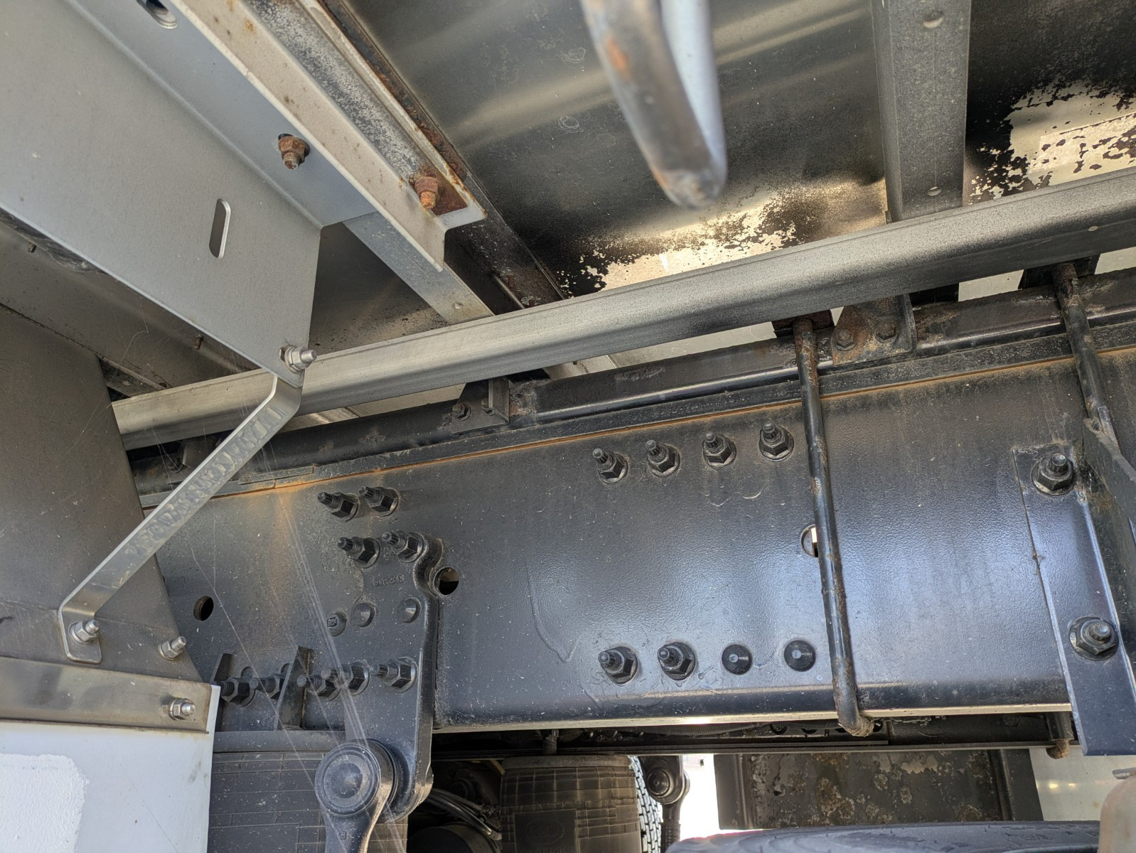 ＵＤ クオン 2PG-CG5CA(8x4)の写真22