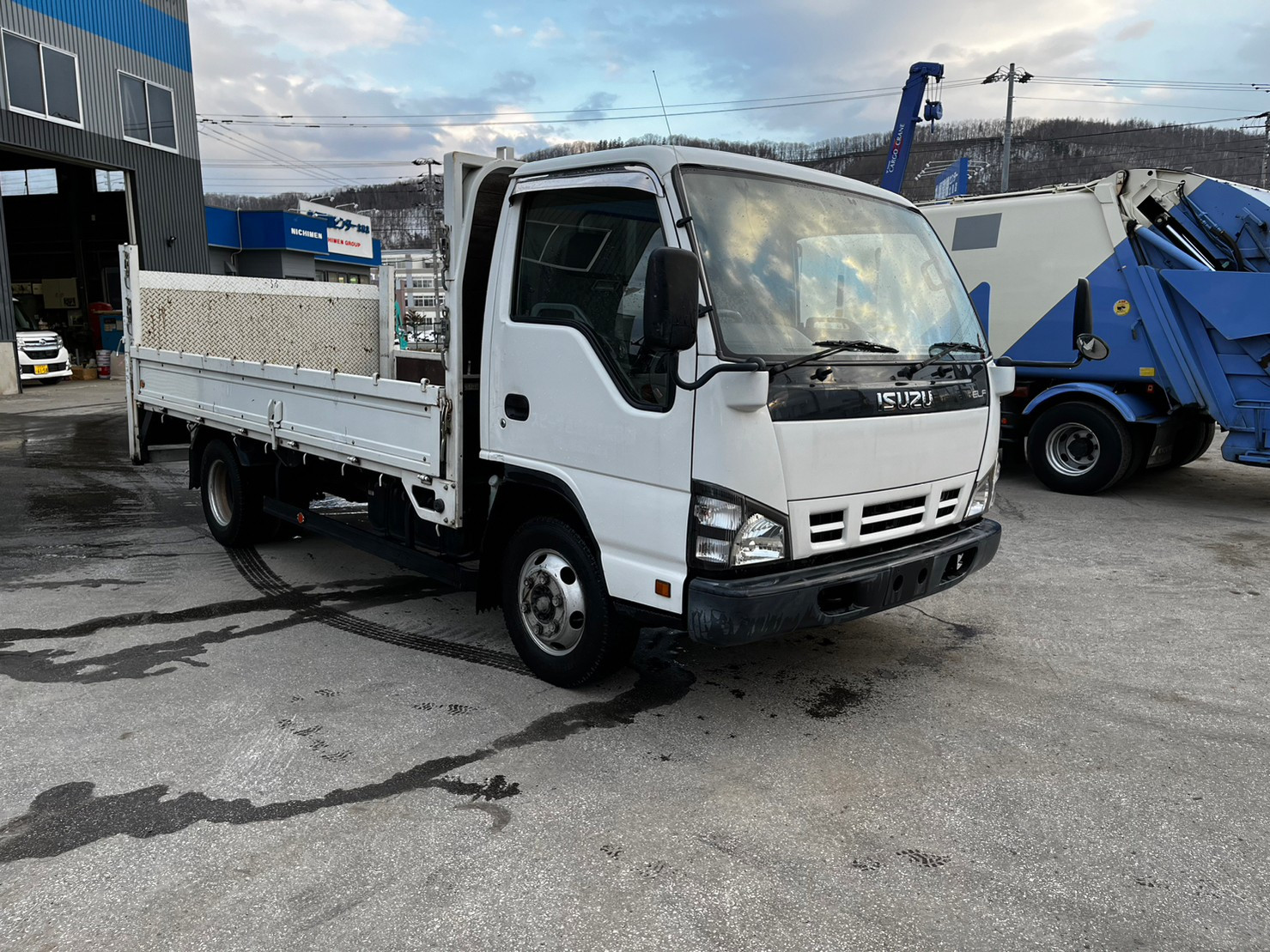 いすゞ エルフ PB-NPR81AR(2WD)[075-18152]｜中古トラックならトラック