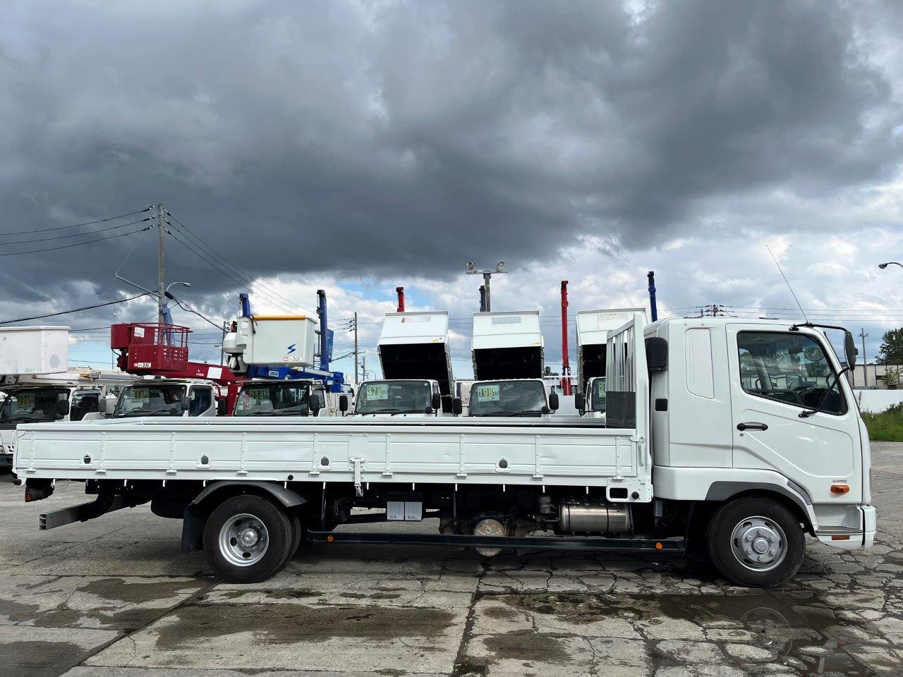 三菱 ファイター TKG-FK61F(2WD)の写真4