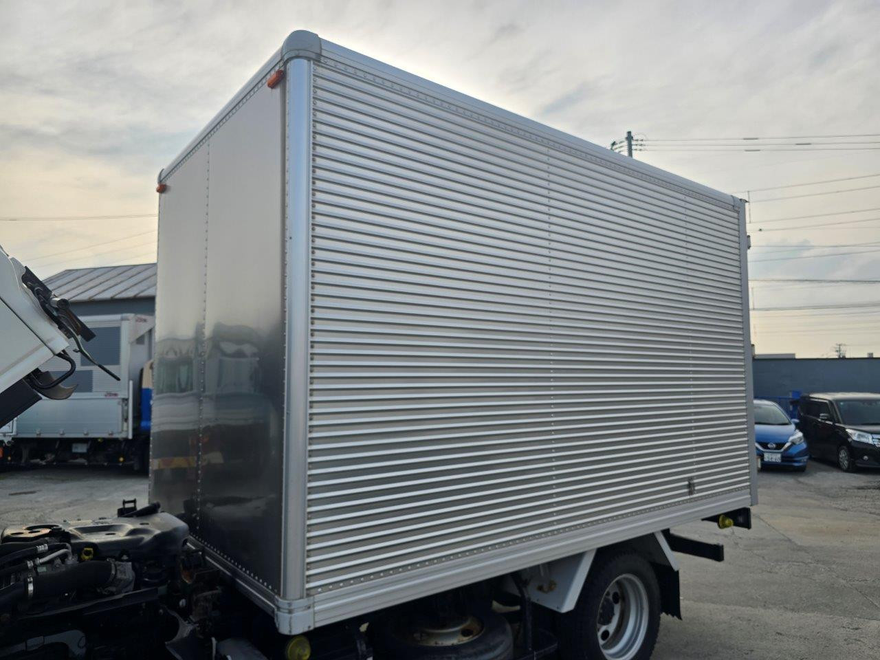 いすゞ エルフ TKG-NHS85AN(4WD)の写真12