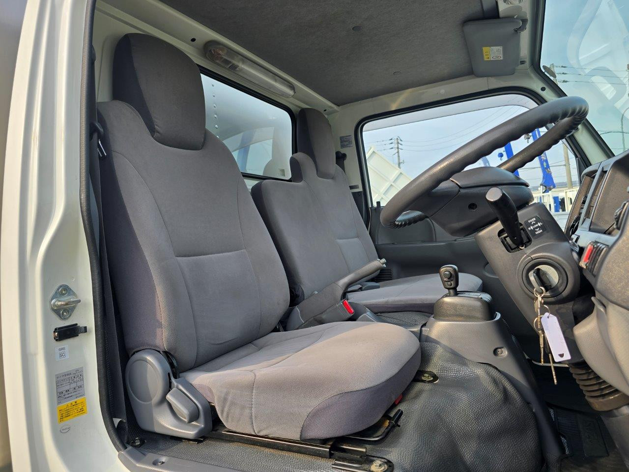 いすゞ エルフ TKG-NHS85AN(4WD)の写真20