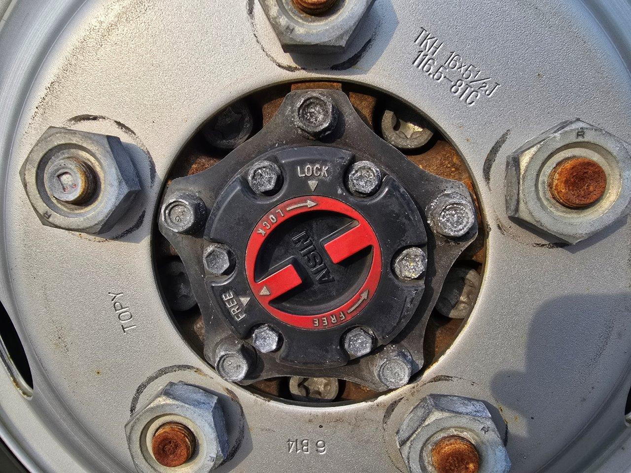 いすゞ エルフ TKG-NHS85AN(4WD)の写真31