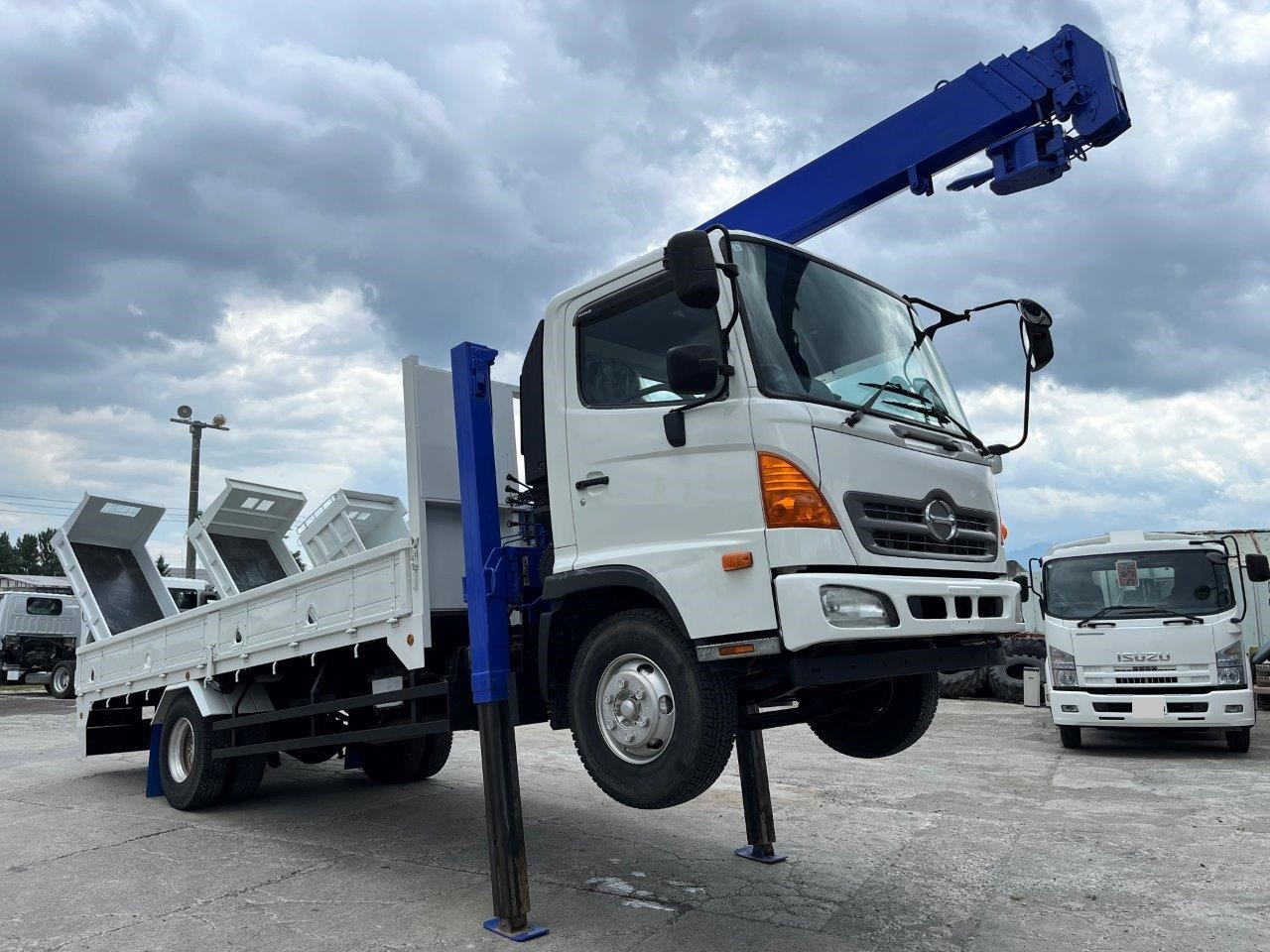 日野 レンジャー SKG-FC9JKAP(2WD)の写真3