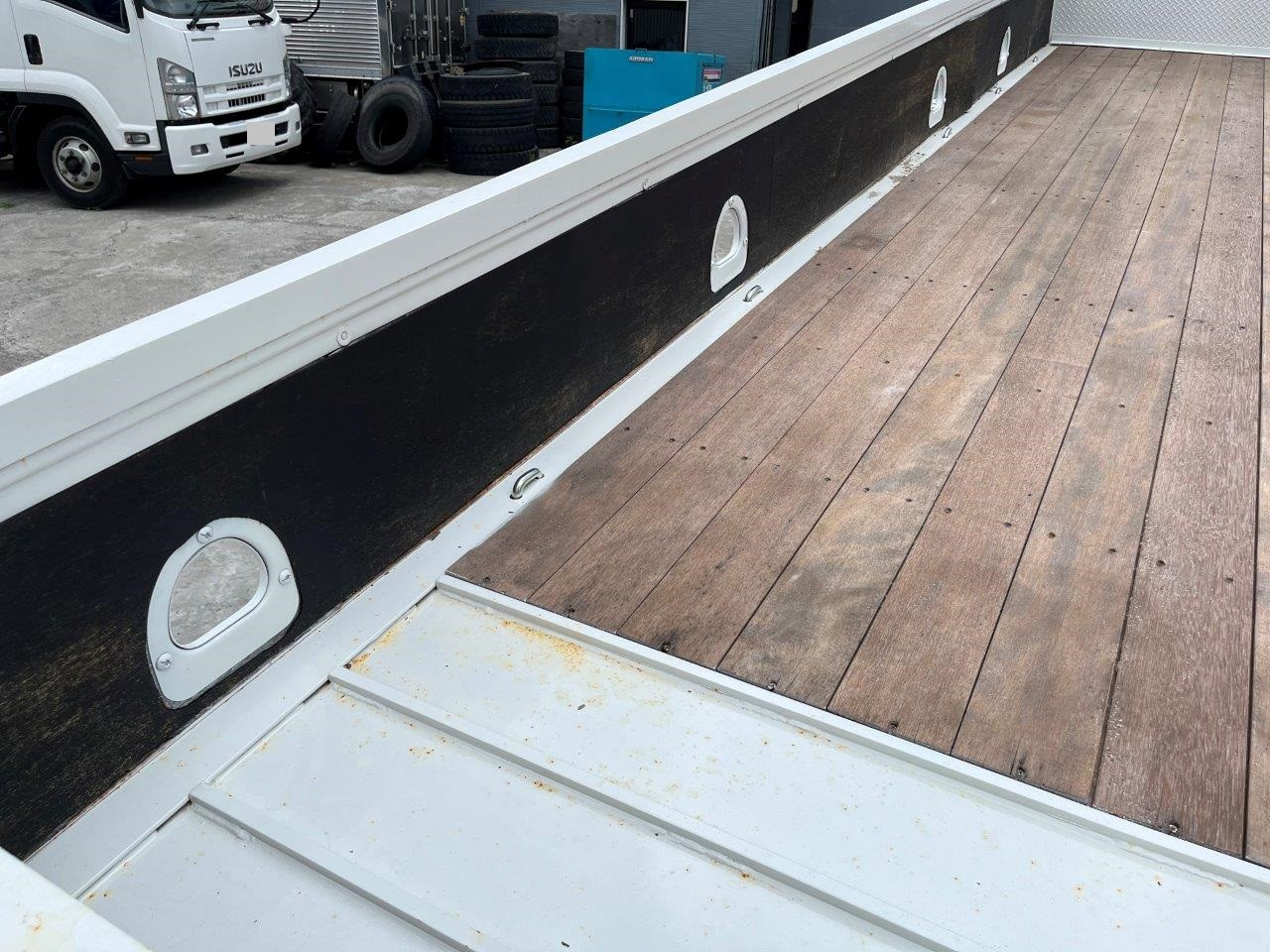 日野 レンジャー SKG-FC9JKAP(2WD)の写真9