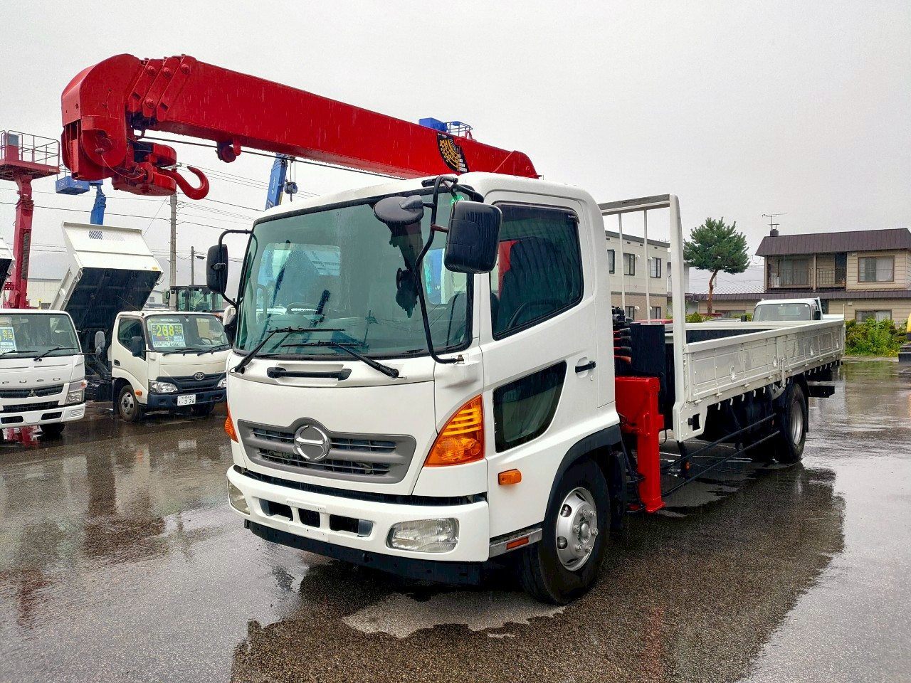 日野 レンジャー TKG-FC9JKAP(2WD)の写真1