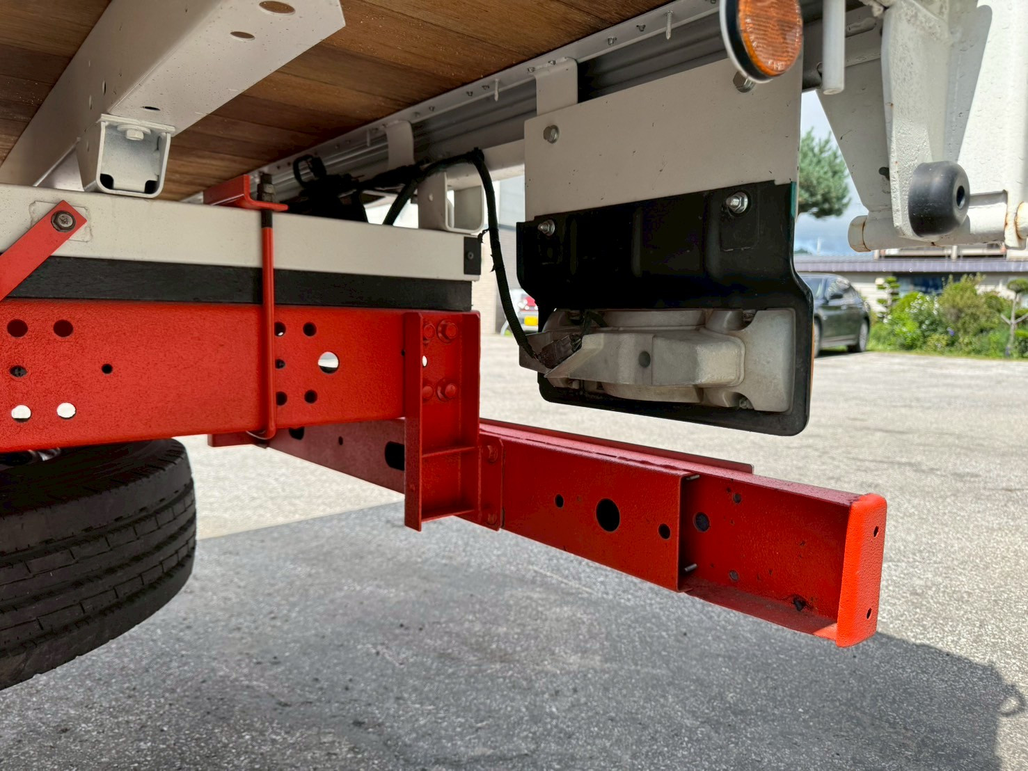 日野 デュトロ SKG-XZU650M(2WD)の写真9