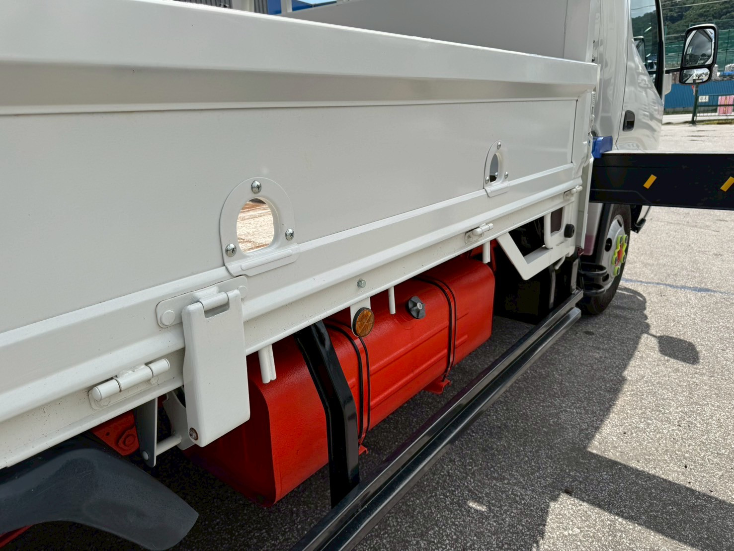 日野 デュトロ SKG-XZU650M(2WD)の写真25