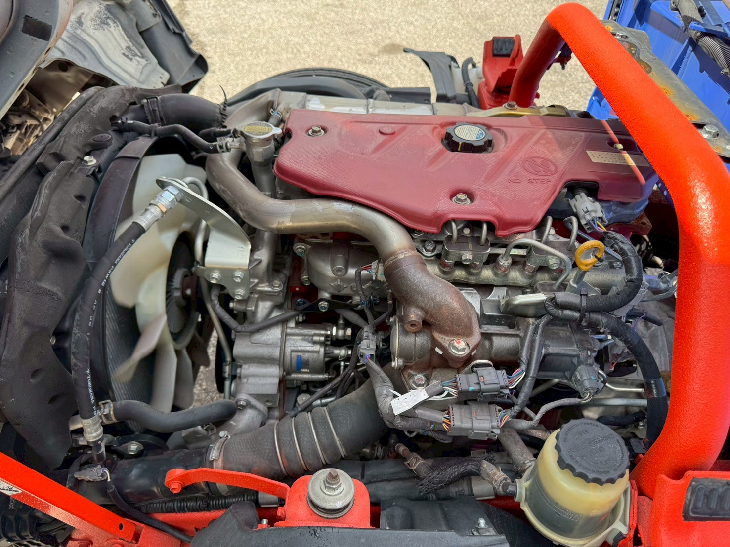 日野 デュトロ SKG-XZU650M(2WD)の写真44