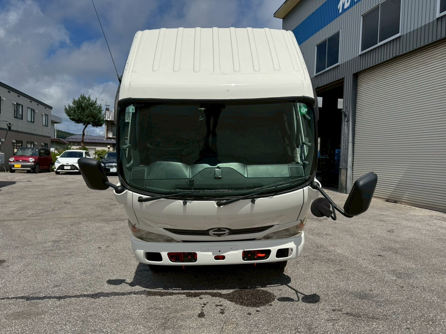 日野 デュトロ SKG-XZU650M(2WD)の写真50