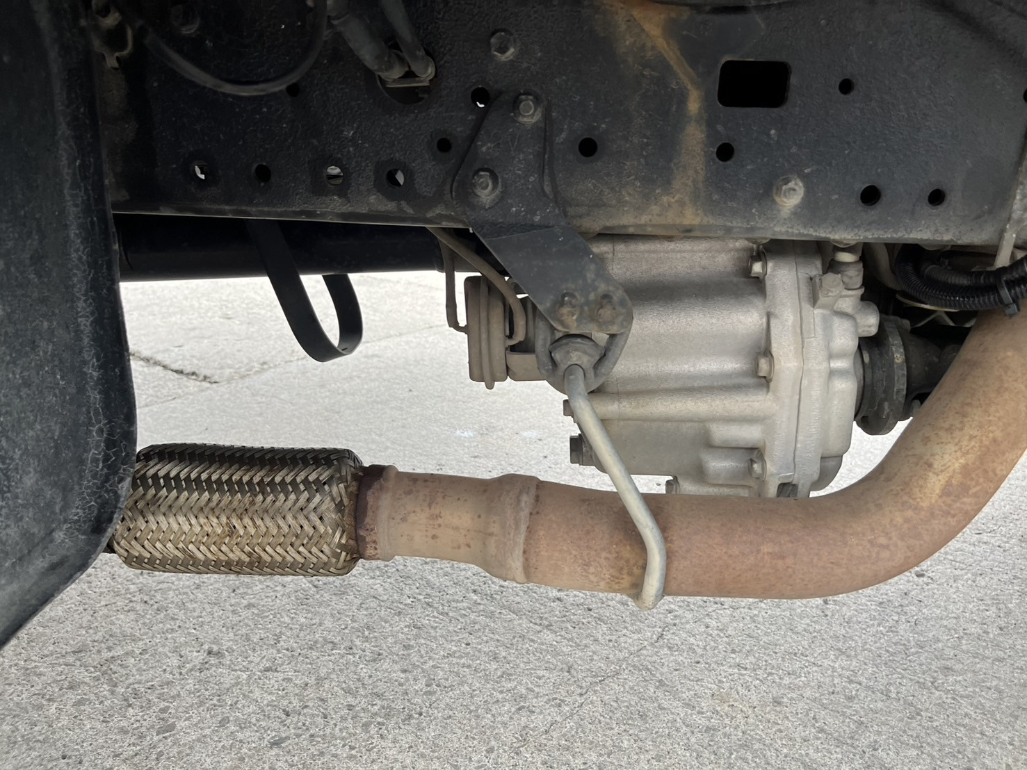 日野 デュトロ TKG-XZU695M(4WD)の写真14