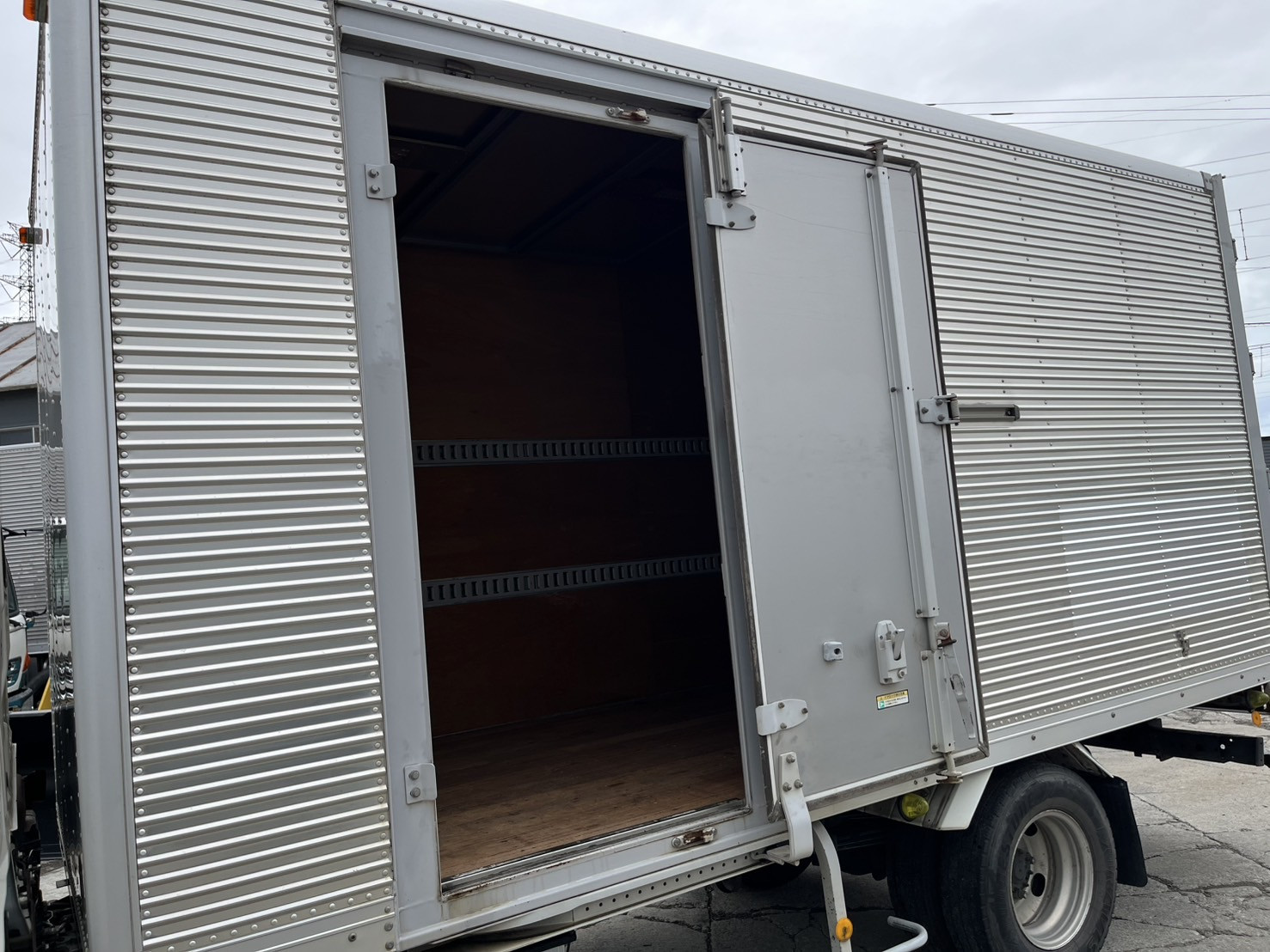 日野 デュトロ TKG-XZU695M(4WD)の写真36