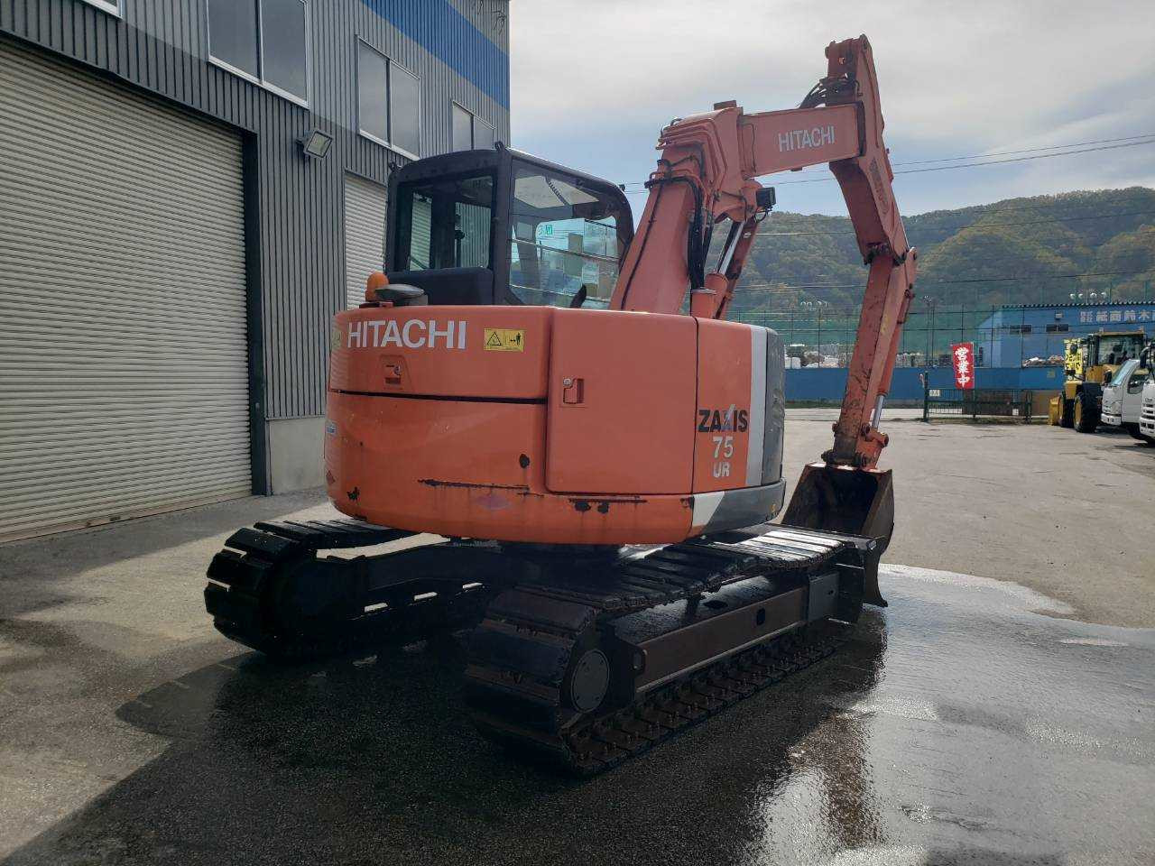 日立 油圧ショベル 不明の写真2