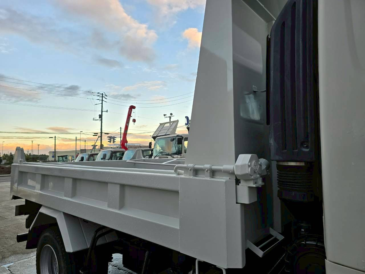 日野 レンジャー TKG-FC9JCAA(2WD)の写真12