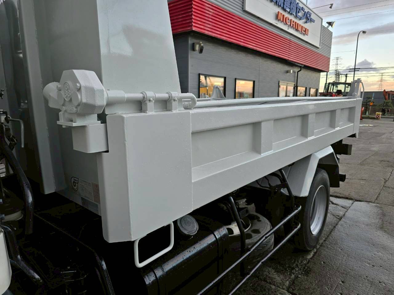 日野 レンジャー TKG-FC9JCAA(2WD)の写真13