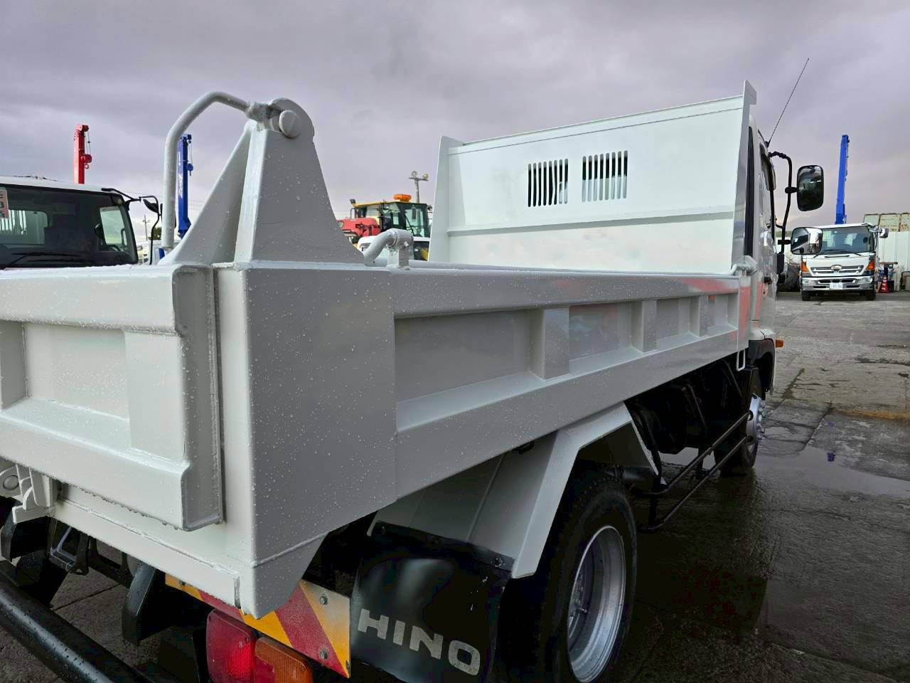 日野 レンジャー TKG-FC9JCAA(2WD)の写真15