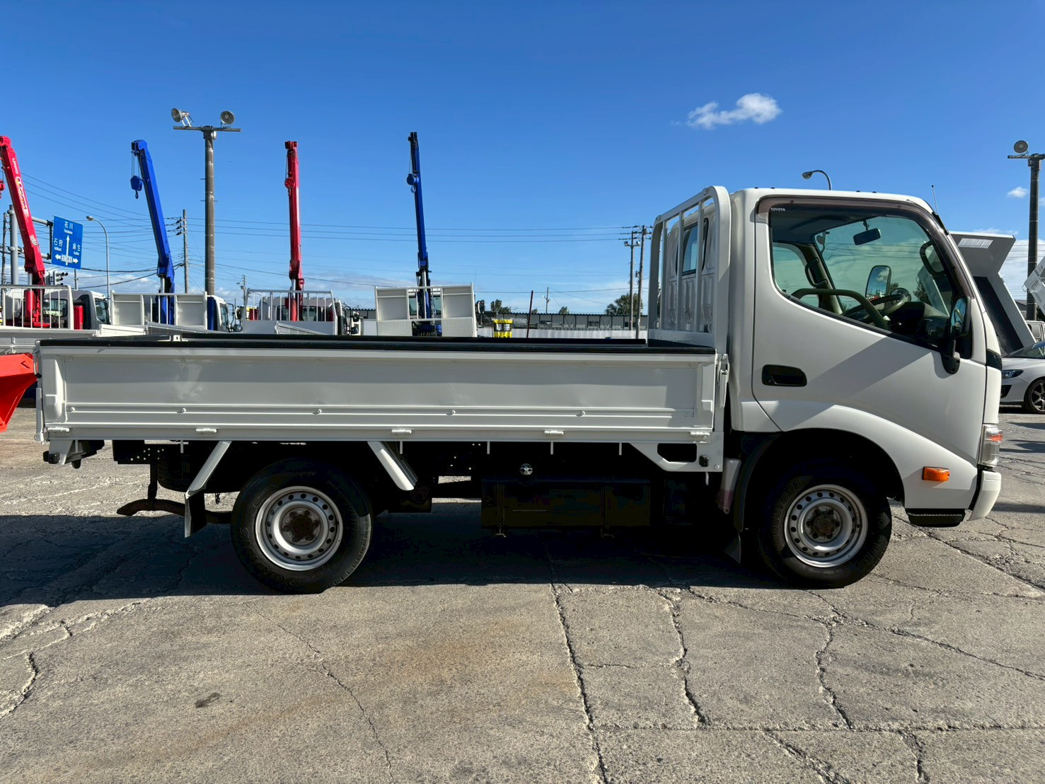 トヨタ ダイナ LDF-KDY281の写真6