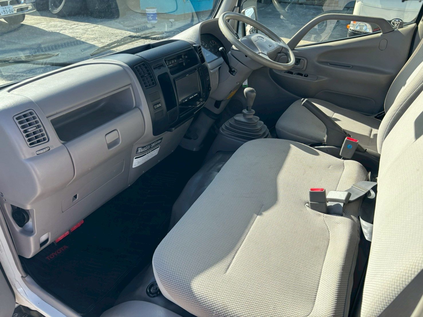 トヨタ ダイナ LDF-KDY281の写真30