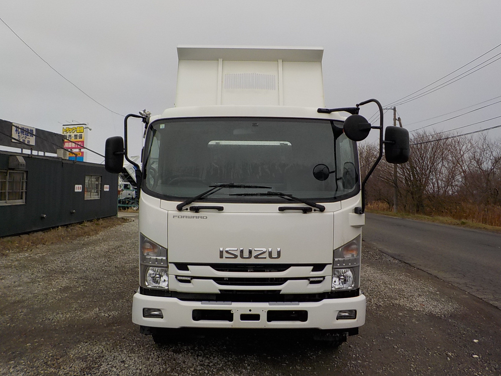 いすゞ フォワード TKG-FRR90S2(2WD)の写真2