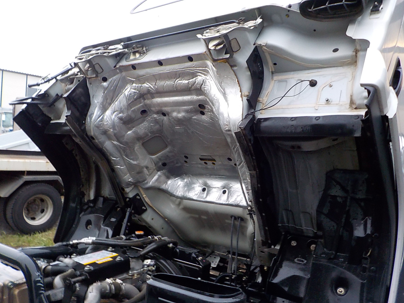 いすゞ フォワード TKG-FRR90S2(2WD)の写真17