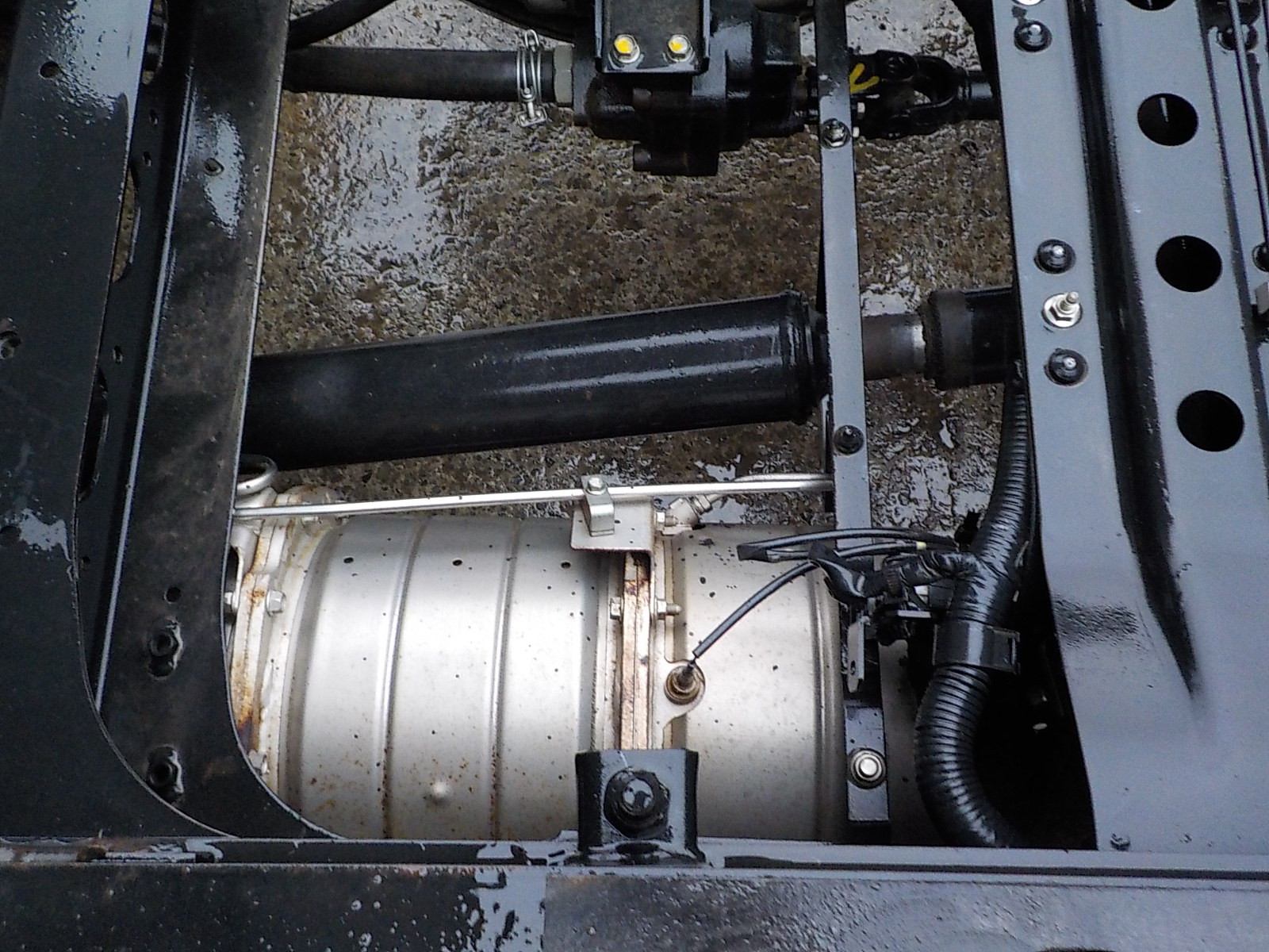 いすゞ フォワード TKG-FRR90S2(2WD)の写真22