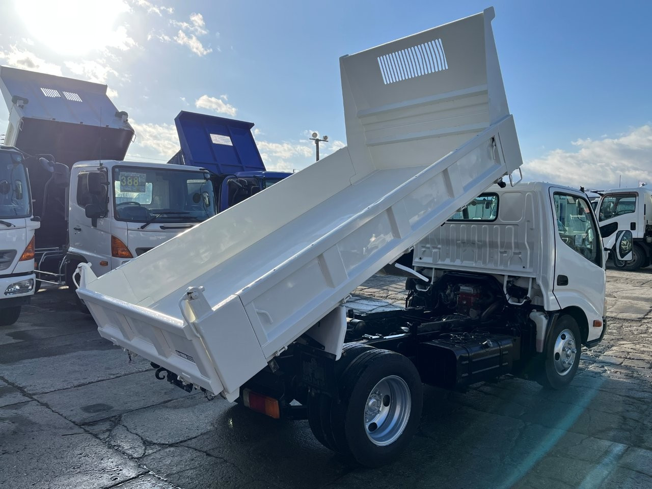 日野 デュトロ BKG-XZU314T(2WD)の写真10