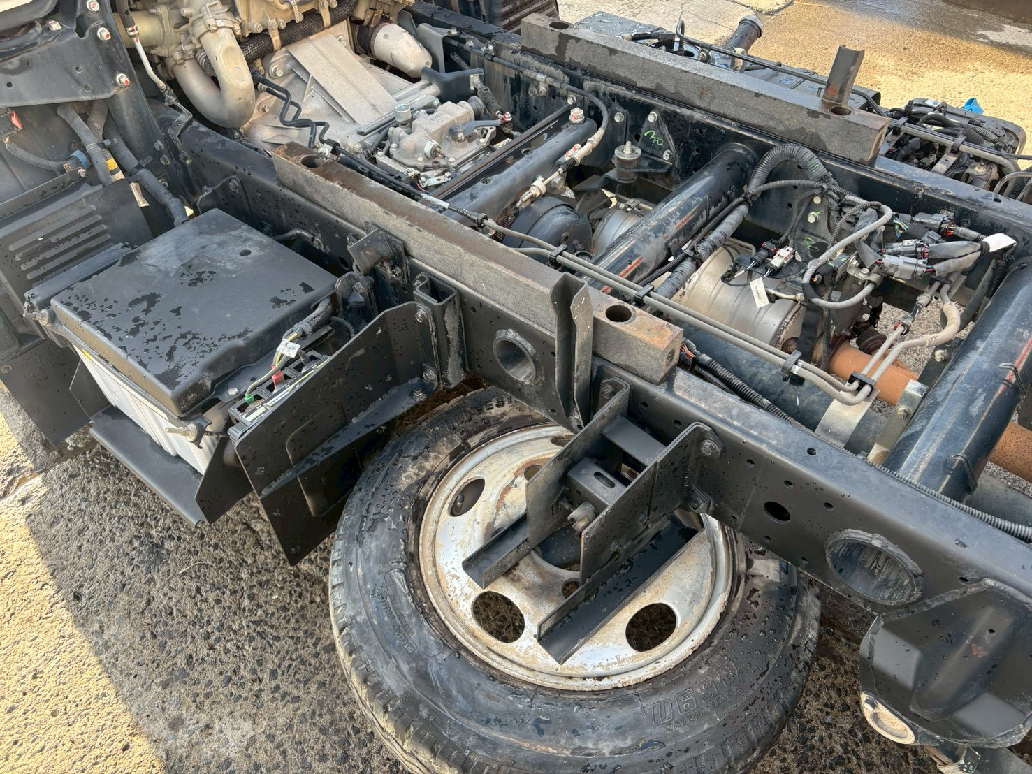 三菱 キャンター TPG-FBA60(2WD)の写真17