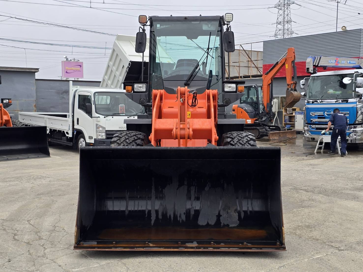 日立 ZW80-5B YDN-H80(4WD)｜中古トラックなら【トラック市】