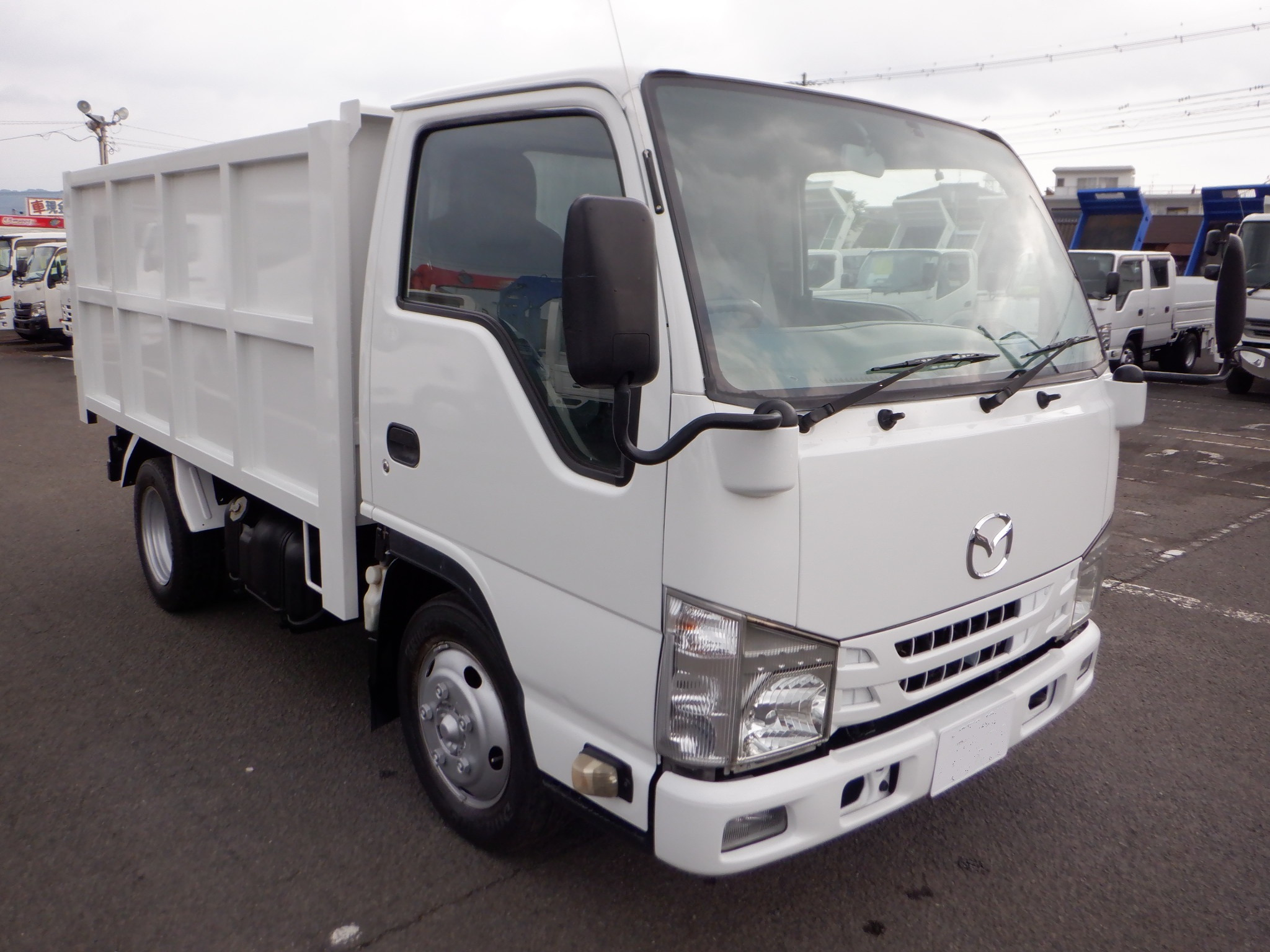 マツダ タイタン TPG-LJR85AD(2WD)の写真5