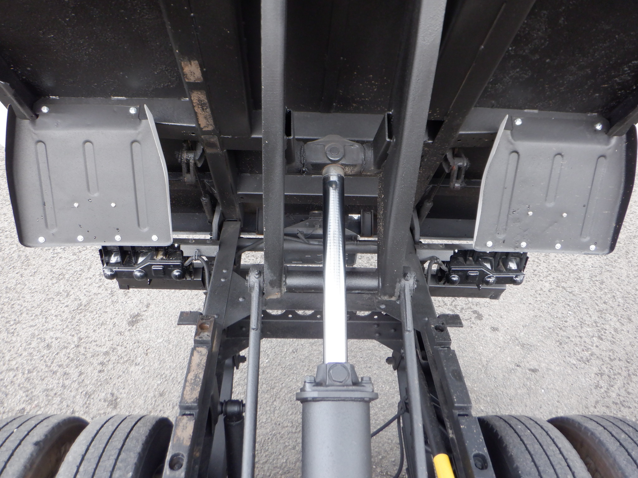 マツダ タイタン TPG-LJR85AD(2WD)の写真20