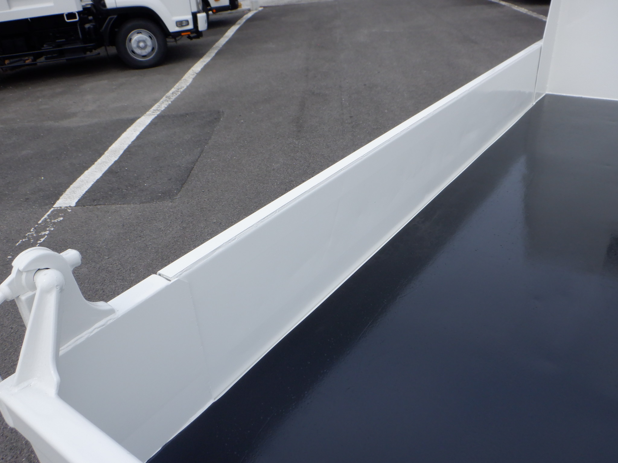 日野 デュトロ TKG-XZC610T(2WD)の写真9