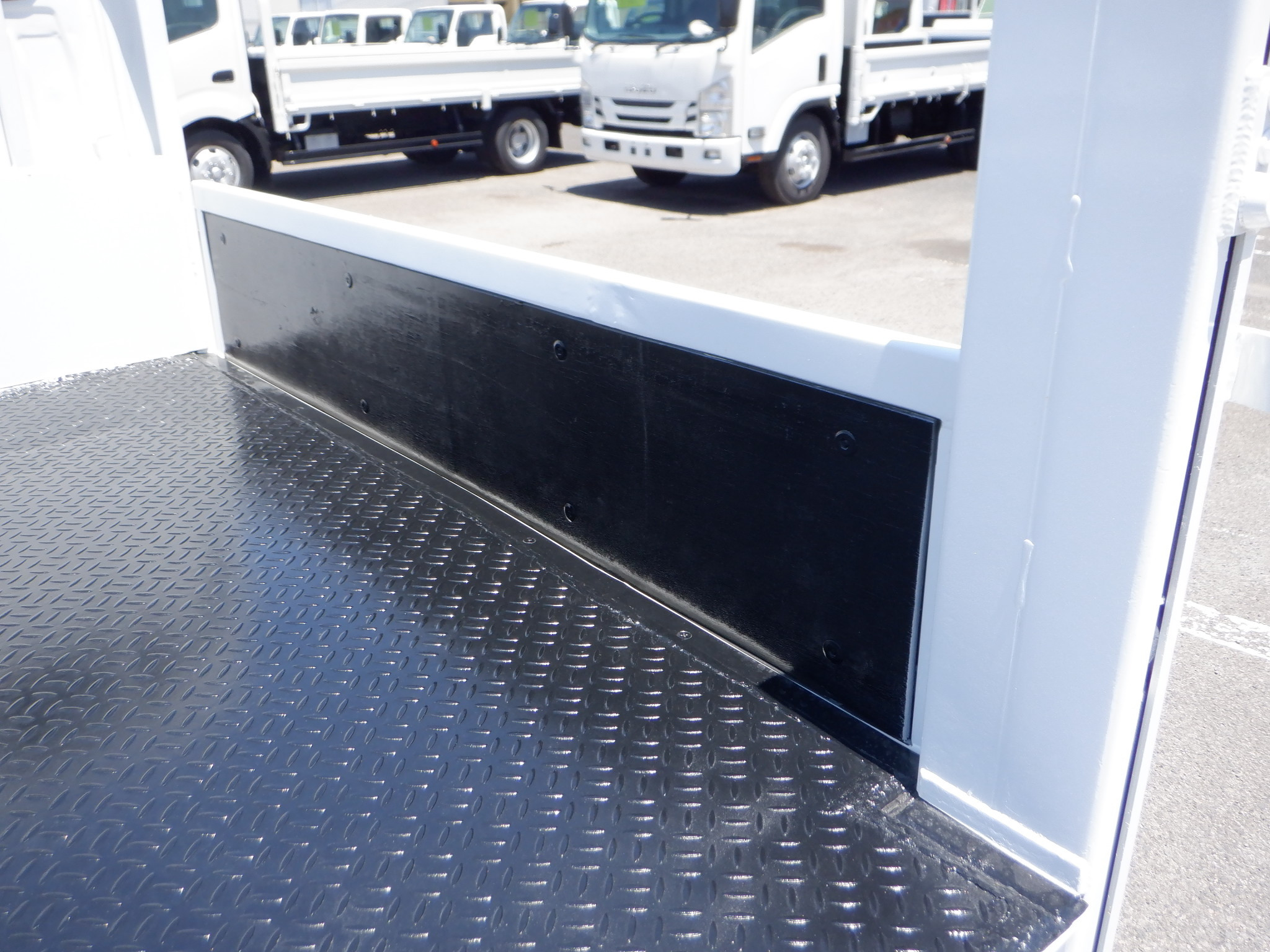 いすゞ エルフ TPG-NJR85A(2WD)の写真12