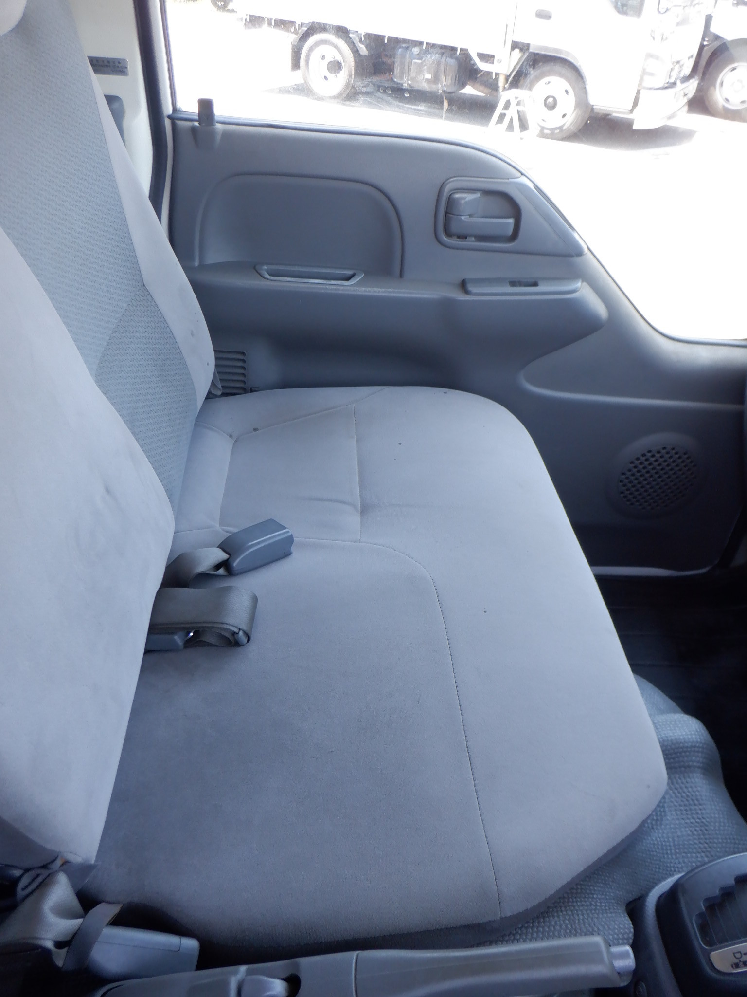 いすゞ エルフ TPG-NJR85A(2WD)の写真30