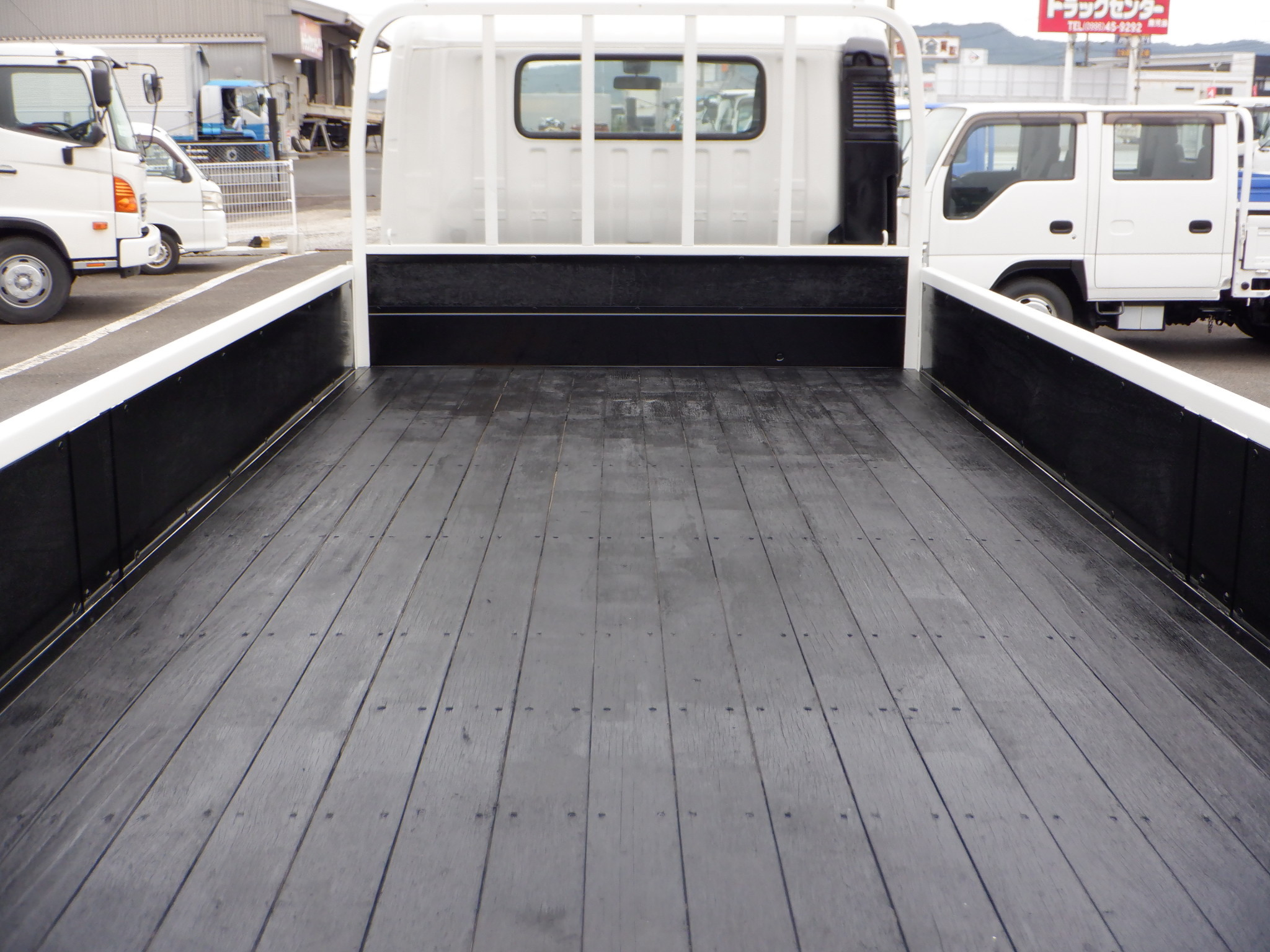 トヨタ ダイナ TPG-XZU722(2WD)の写真3