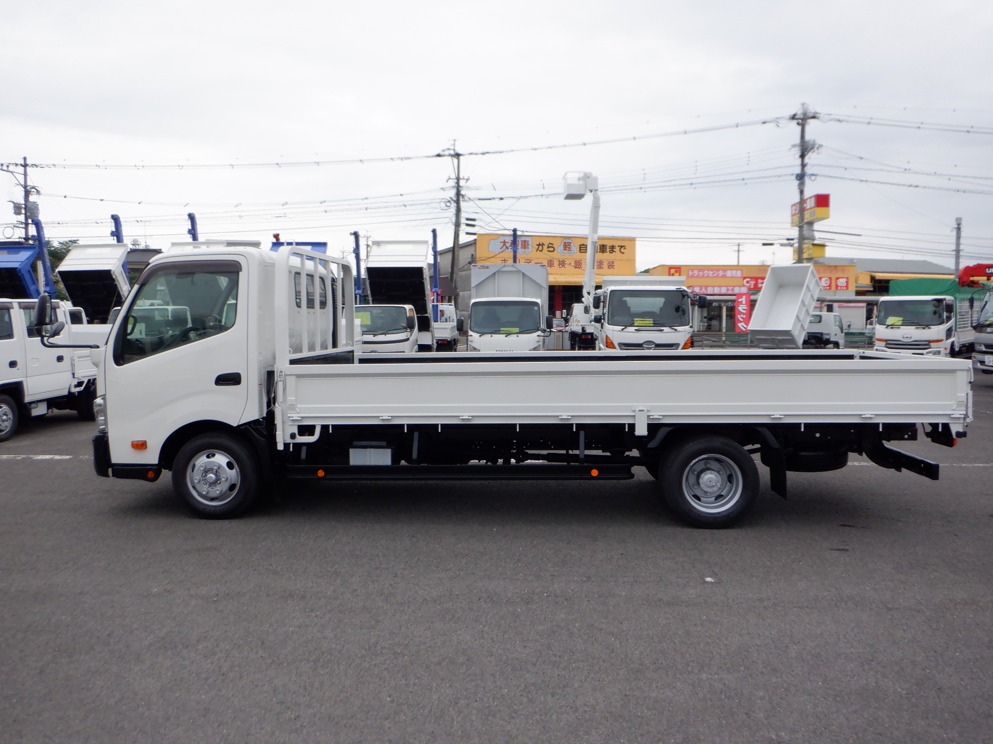 トヨタ ダイナ TPG-XZU722(2WD)の写真11