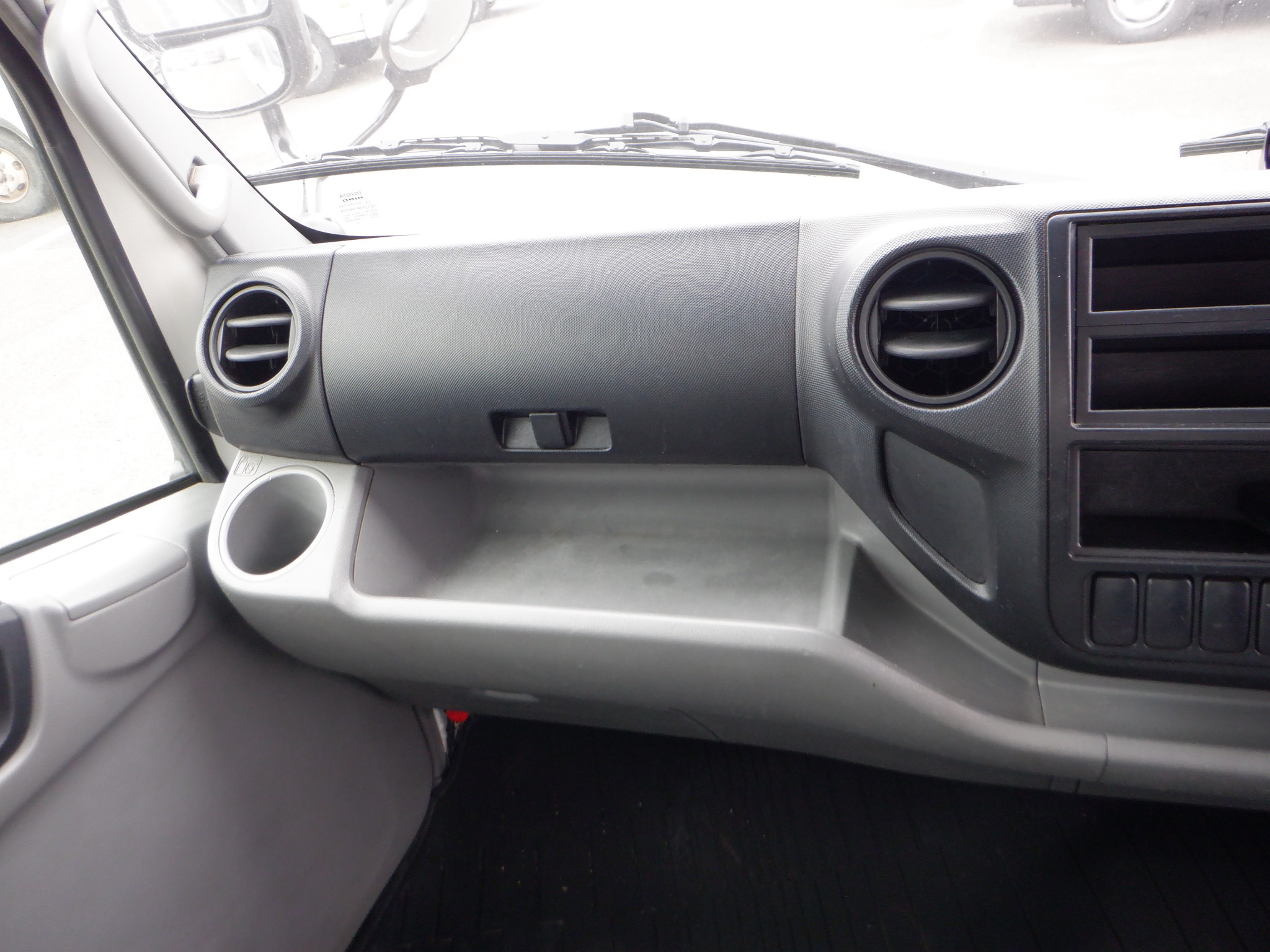 トヨタ ダイナ TPG-XZU722(2WD)の写真35