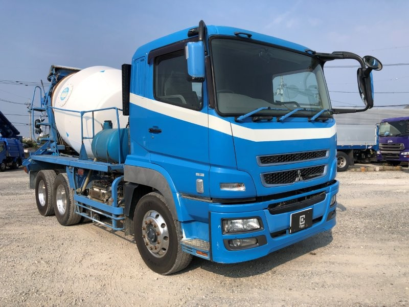 三菱 スーパーグレート QKG-FV60VX(6x4)の写真1