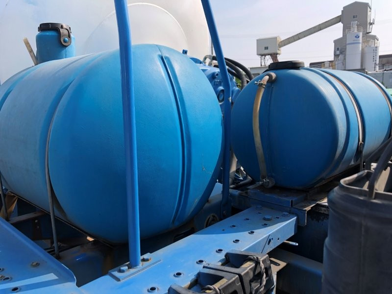 三菱 スーパーグレート QKG-FV60VX(6x4)の写真31