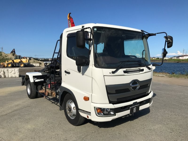 日野 レンジャー 2KG-FC2ABAの写真1