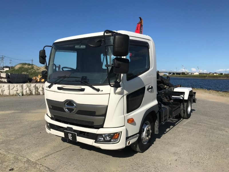 日野 レンジャー 2KG-FC2ABAの写真2