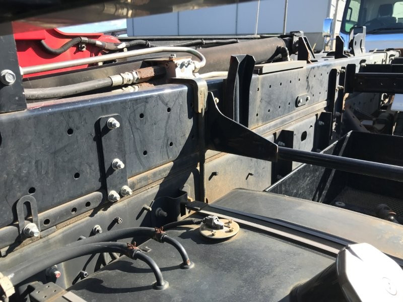 日野 レンジャー 2KG-FC2ABAの写真25