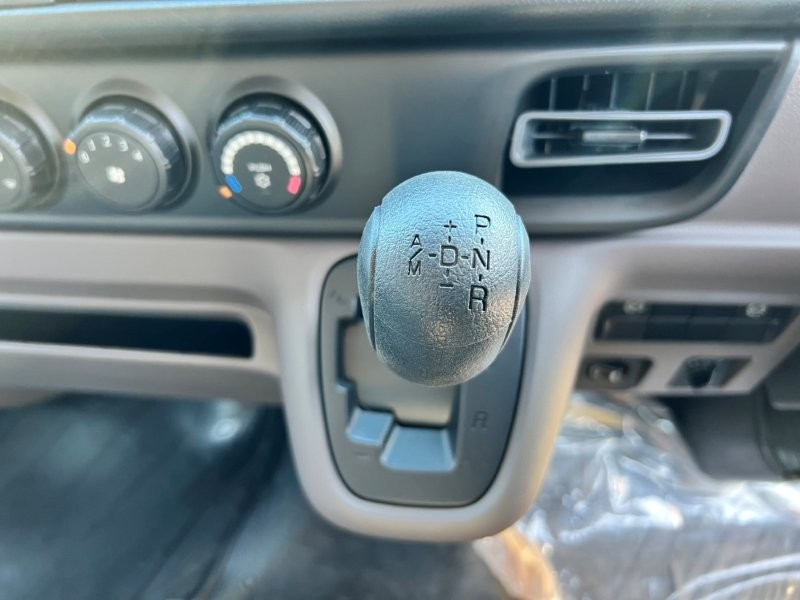 三菱 キャンター 2RG-FBA20(2WD)の写真9