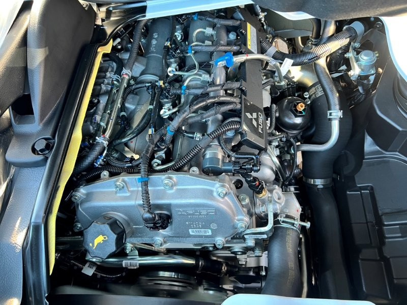 三菱 キャンター 2RG-FBA20(2WD)の写真17