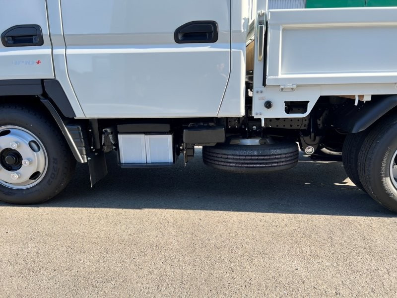 三菱 キャンター 2RG-FBA20(2WD)の写真27