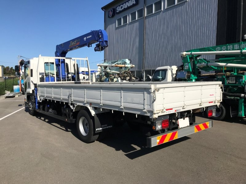 いすゞ フォワード 2PG-FRR90S2の写真3