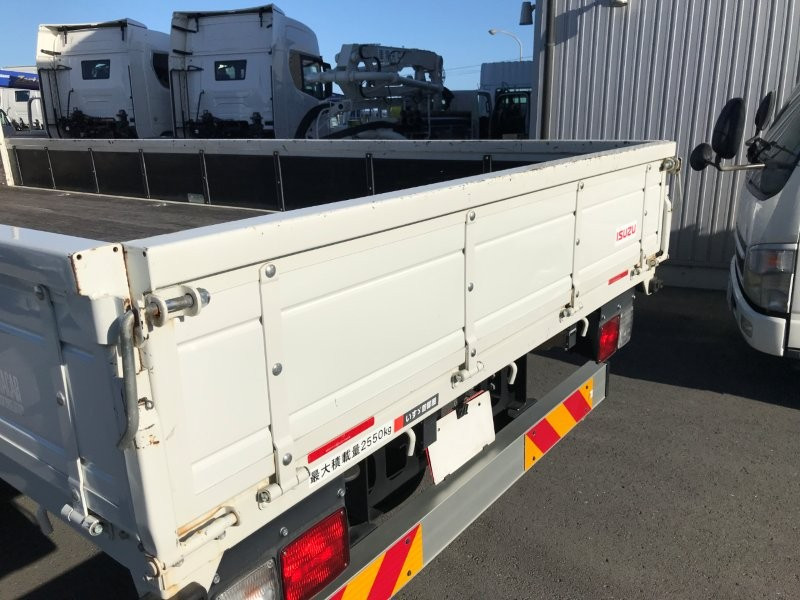 いすゞ フォワード 2PG-FRR90S2の写真38