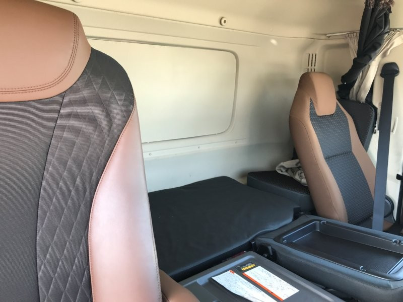 日野 プロフィア 2DG-FW1EHG(8x4)の写真13