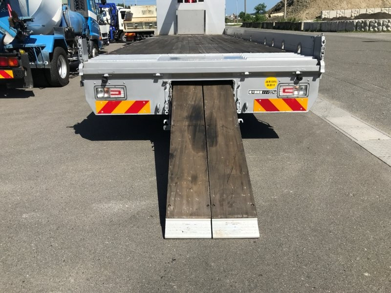 日野 プロフィア 2DG-FW1EHG(8x4)の写真45